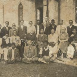Group photo at Macfarlane M...