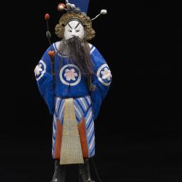 Male Peking Opera Figurine ...